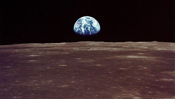Глава NASA допустил высадку двух и более человек на Луне после 2024 года